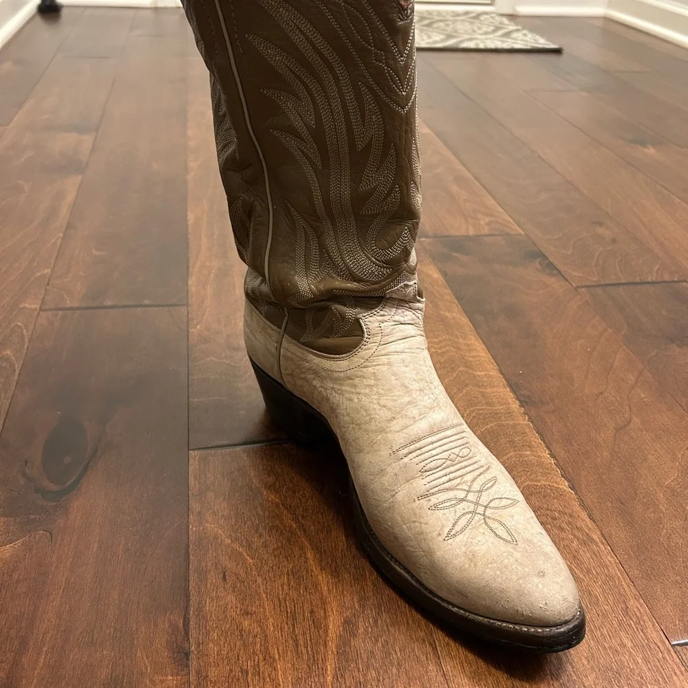Vintage Justin Cowboy Boots - Picture 5 of 10